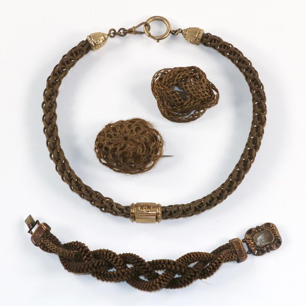 Große Abbildung Nr.1: 129-2706 Historischer Haarschmuck.: (Schmuck)