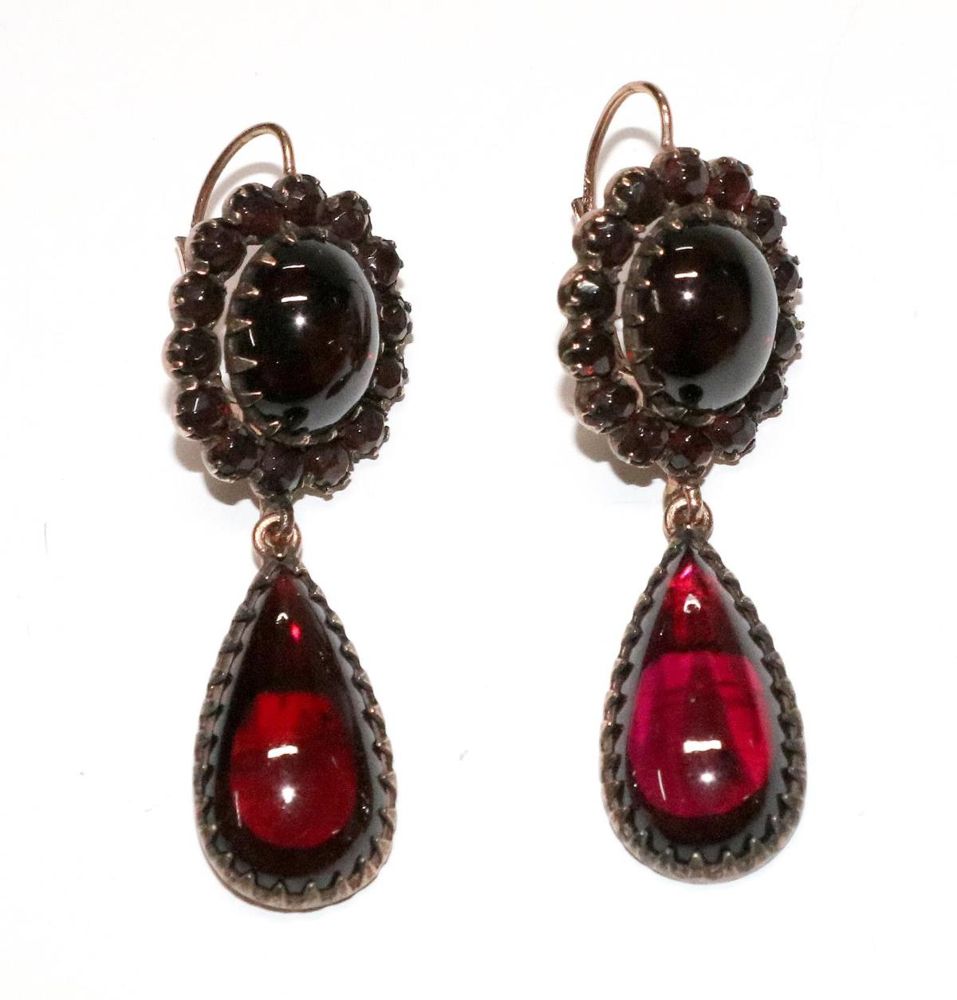 Große Abbildung Nr.1: 129-2729 Granat Ohrhänger.: (Schmuck, Ohrringe)