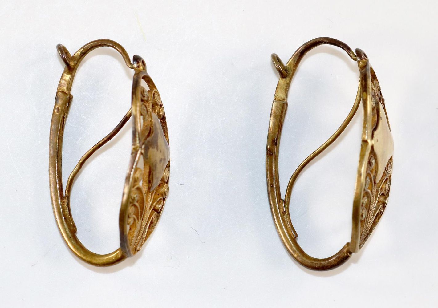 Große Abbildung Nr.2: 129-2730 Historischer Ohrschmuck: (Schmuck, Ohrringe)