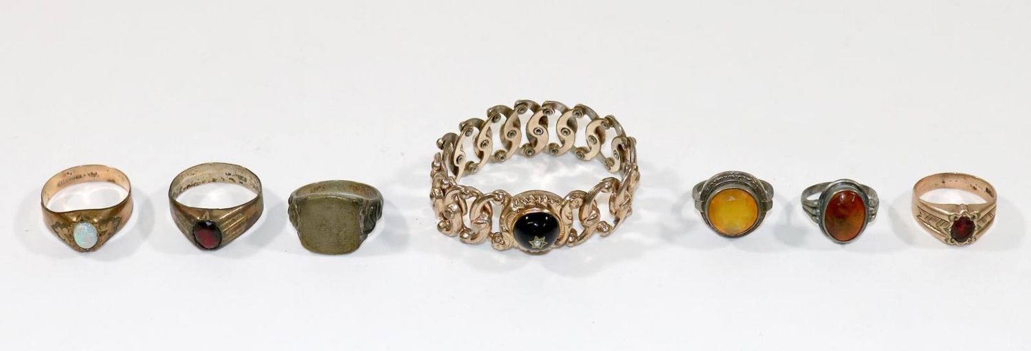 Große Abbildung Nr.2: 129-2745 Konvolut Ringe: (Schmuck, Ringe)