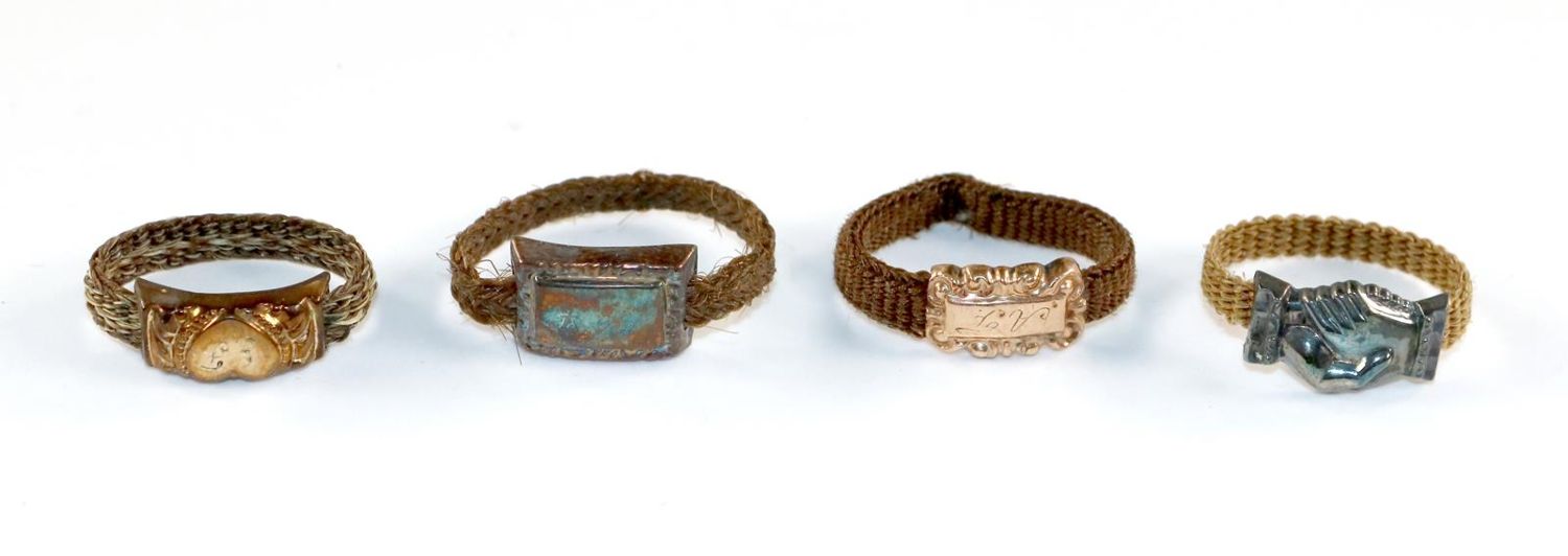 Große Abbildung Nr.1: 129-2751 Vier Biedermeierringe: (Schmuck, Ringe)