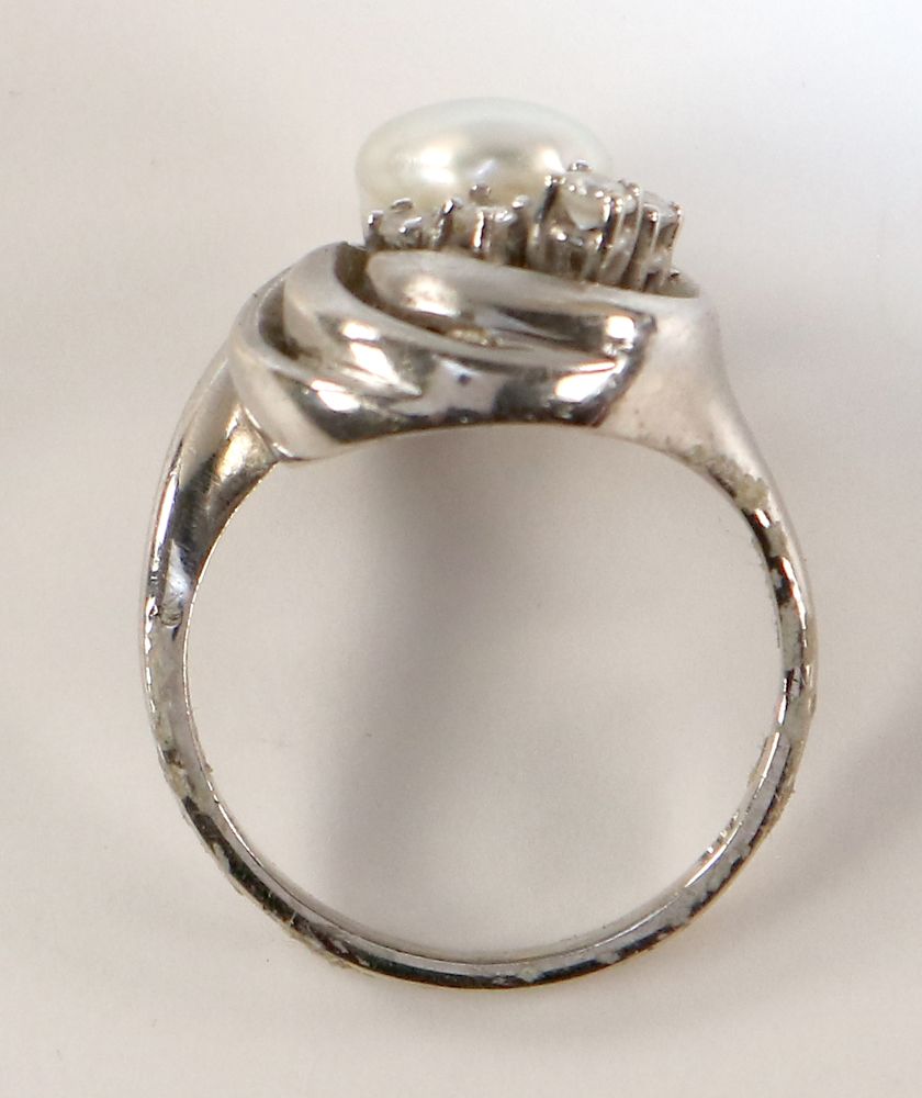 Große Abbildung Nr.2: 129-2752 Weißgoldring mit: (Schmuck, Ringe)