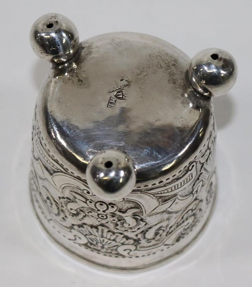 Große Abbildung Nr.3: 129-2769 Moskau Barockbecher.: (Silber, Russland)