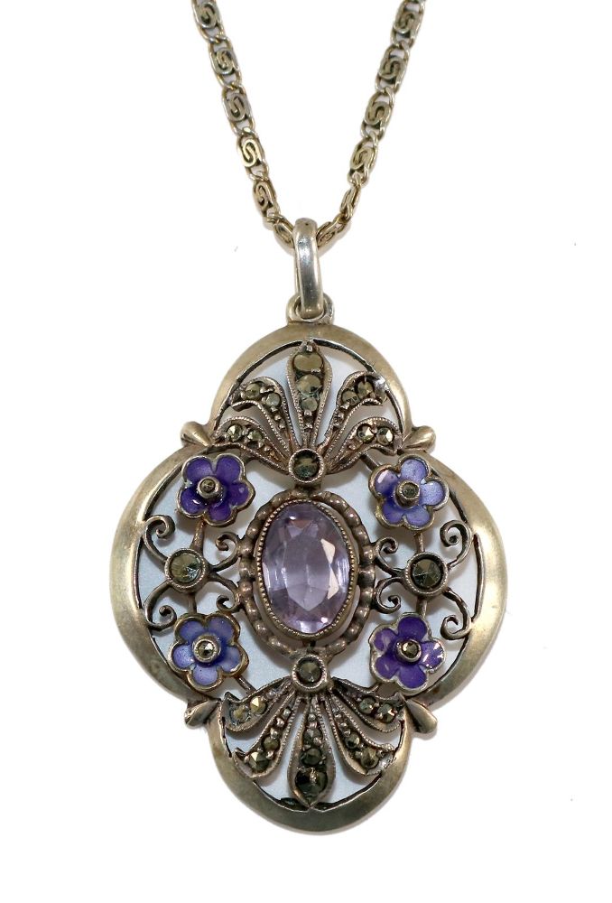 Große Abbildung Nr.1: 129-2811 Prächtiger Amethystanhänger.: (Theodor Fahrner, Anhänger)