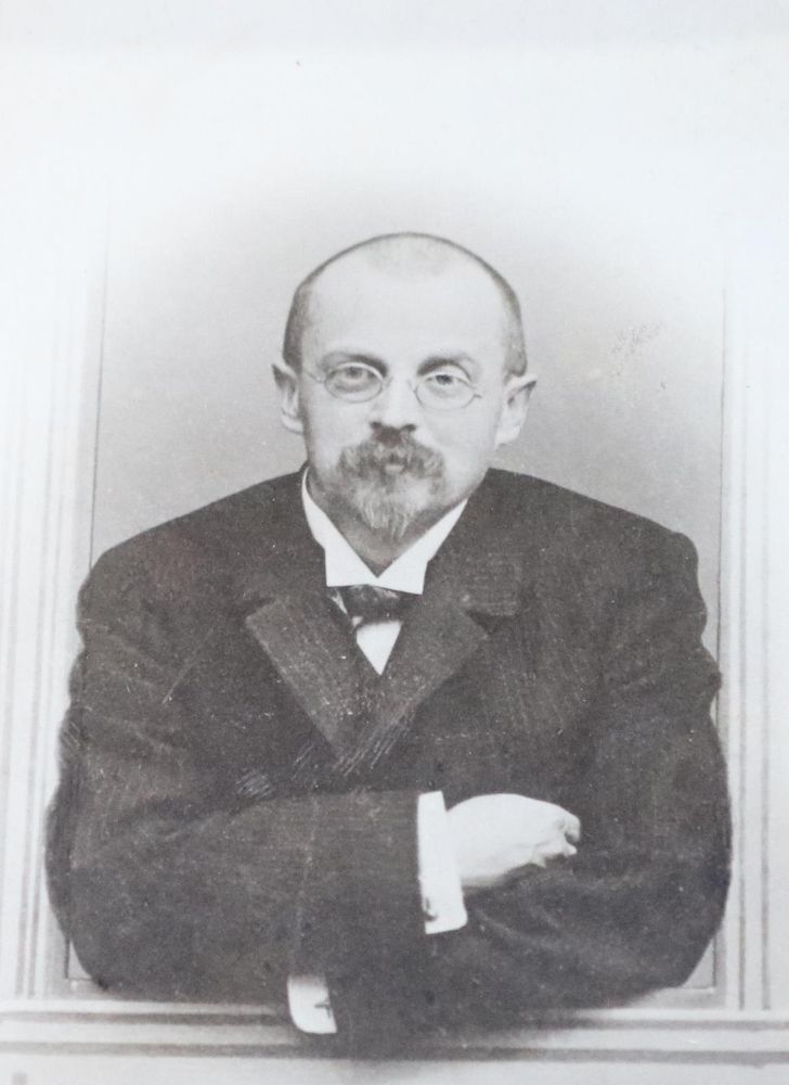 Große Abbildung Nr.1: 129-3016 Sammlung: (Portrait)