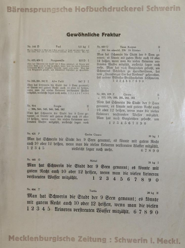 Große Abbildung Nr.24: 129-746 Sammlung: (Typographie und Kalligraphie)
