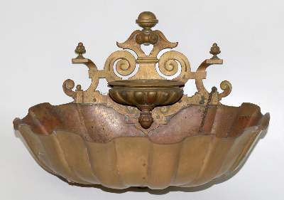 Bild Nr.1: 129-1960 Historismus Kupfer Lavabo.: (Varia)