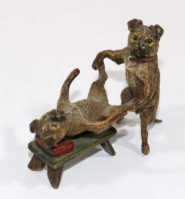 Bild Nr.1: 129-2025 Wiener Bronze Bulldoggen: (Varia, Skulpturen - Plastiken)