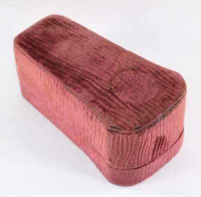 Bild Nr.5: 129-2095 Gabilla la Violette.: (Glas)