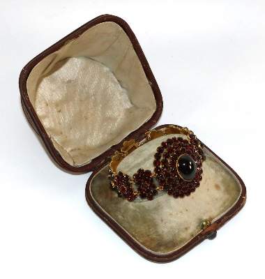 Bild Nr.1: 129-2300 Granatband: (Schmuck, Armbänder und Armreifen)