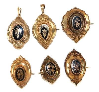 Bild Nr.1: 129-2317 Biedermeierbroschen.: (Schmuck, Broschen)