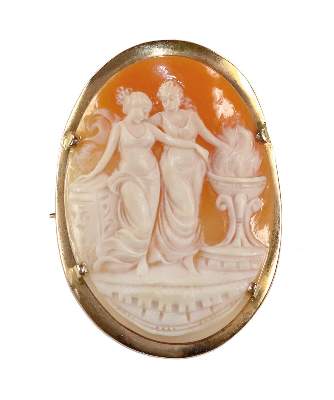 Bild Nr.1: 129-2583 Zwei Musen.: (Schmuck, Broschen, Gemmen und Kameen)
