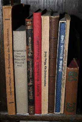 Bild Nr.21: 129-259 Sammlung: (Sozialismus)