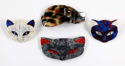 Bild Nr.1: 129-2614 Vier Katzenbroschen: (Schmuck, Broschen, Lea Stein)