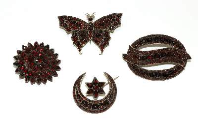 Bild Nr.1: 129-2699 Granatensemble.: (Schmuck)