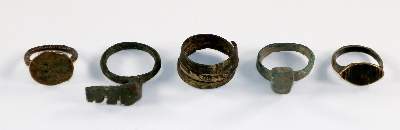Bild Nr.2: 129-2738 Granatringe.: (Schmuck, Ringe)