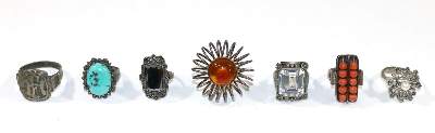 Bild Nr.1: 129-2745 Konvolut Ringe: (Schmuck, Ringe)