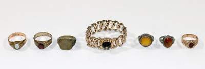Bild Nr.2: 129-2745 Konvolut Ringe: (Schmuck, Ringe)