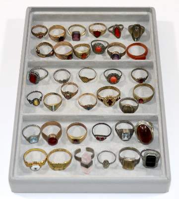 Bild Nr.3: 129-2745 Konvolut Ringe: (Schmuck, Ringe)