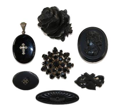 Bild Nr.1: 129-2755 Trauerschmuck, Slg.: (Schmuck)