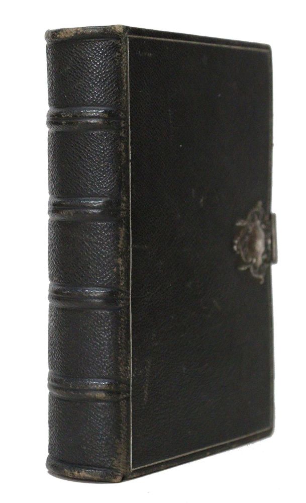 Große Abbildung Nr.1: 130-1177 Schwarzer Ledereinband: (Einband)