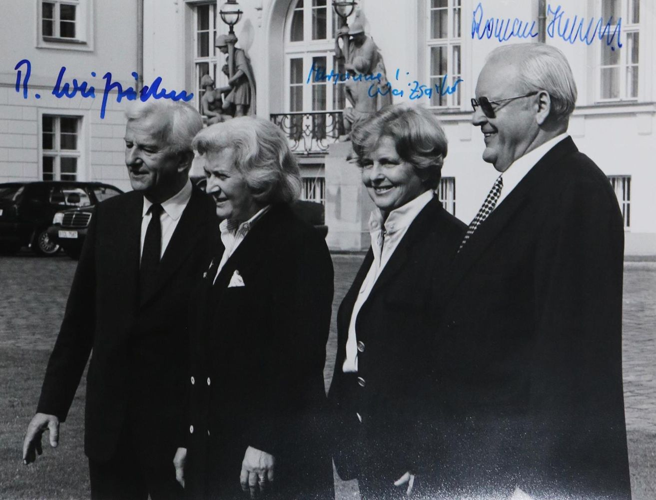 Große Abbildung Nr.1: 130-2526 Sammlung: (Politik und Staatswissenschaften)