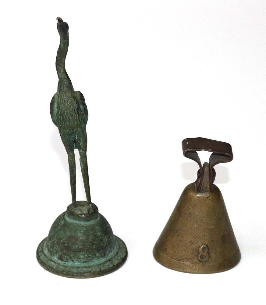 Große Abbildung Nr.1: 130-2615 Tischglocke Bronze u.: (Varia)