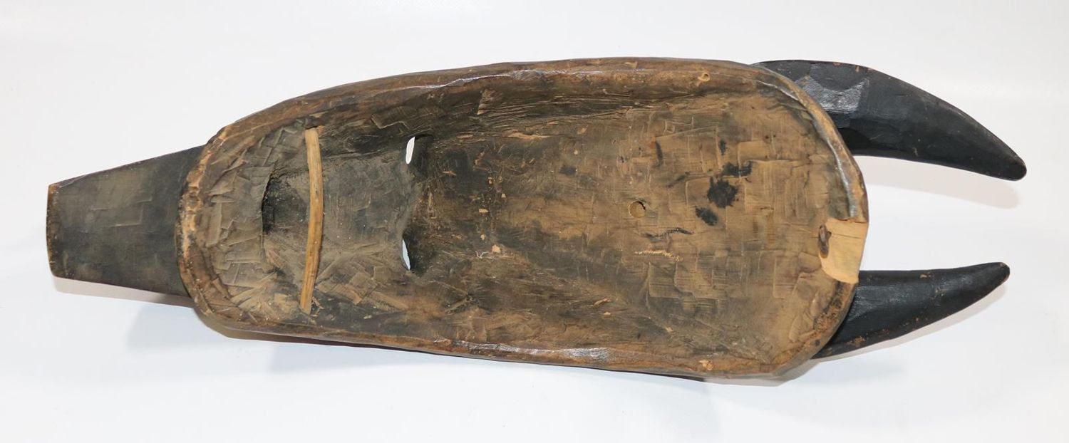 Große Abbildung Nr.3: 130-2641 Zamble Maske: (Afrika, Masken)