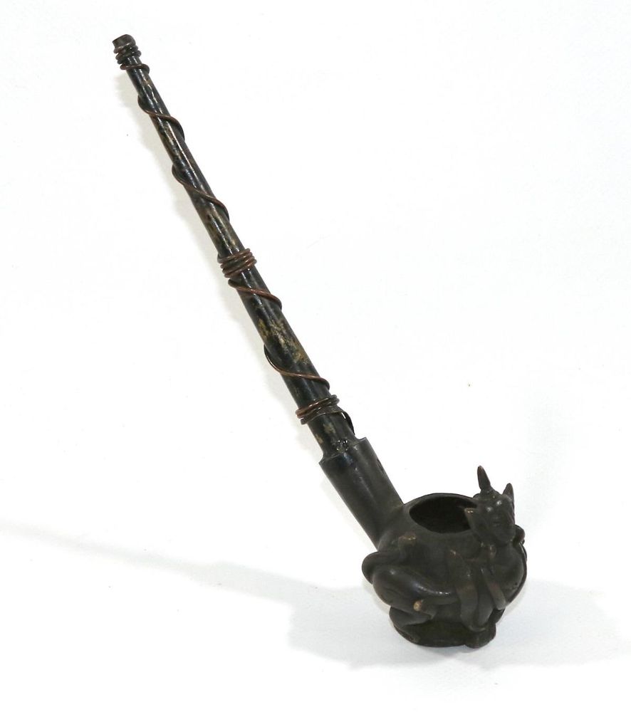 Große Abbildung Nr.1: 130-2677 Opiumpfeife Bronze: (Asiatika)