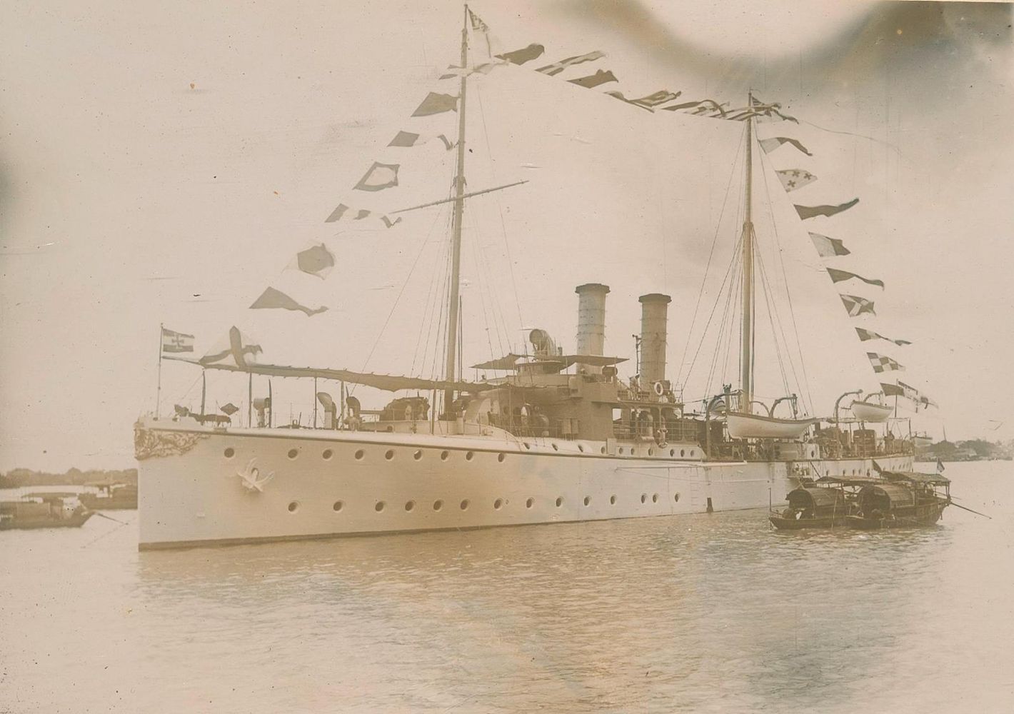 Große Abbildung Nr.1: 130-2829 Photoalbum: (China, SMS Luchs)