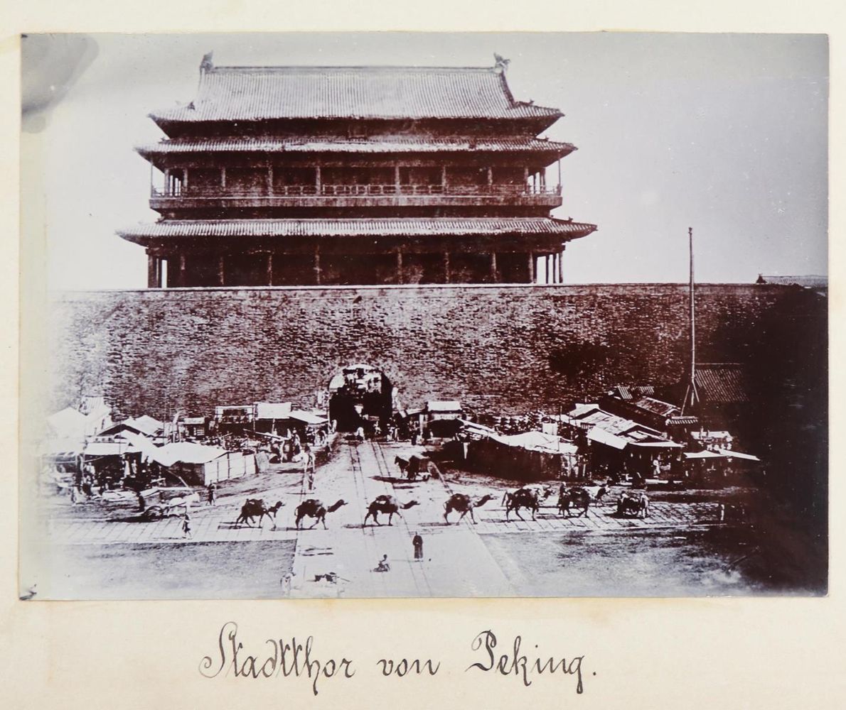 Große Abbildung Nr.108: 130-2829 Photoalbum: (China, SMS Luchs)