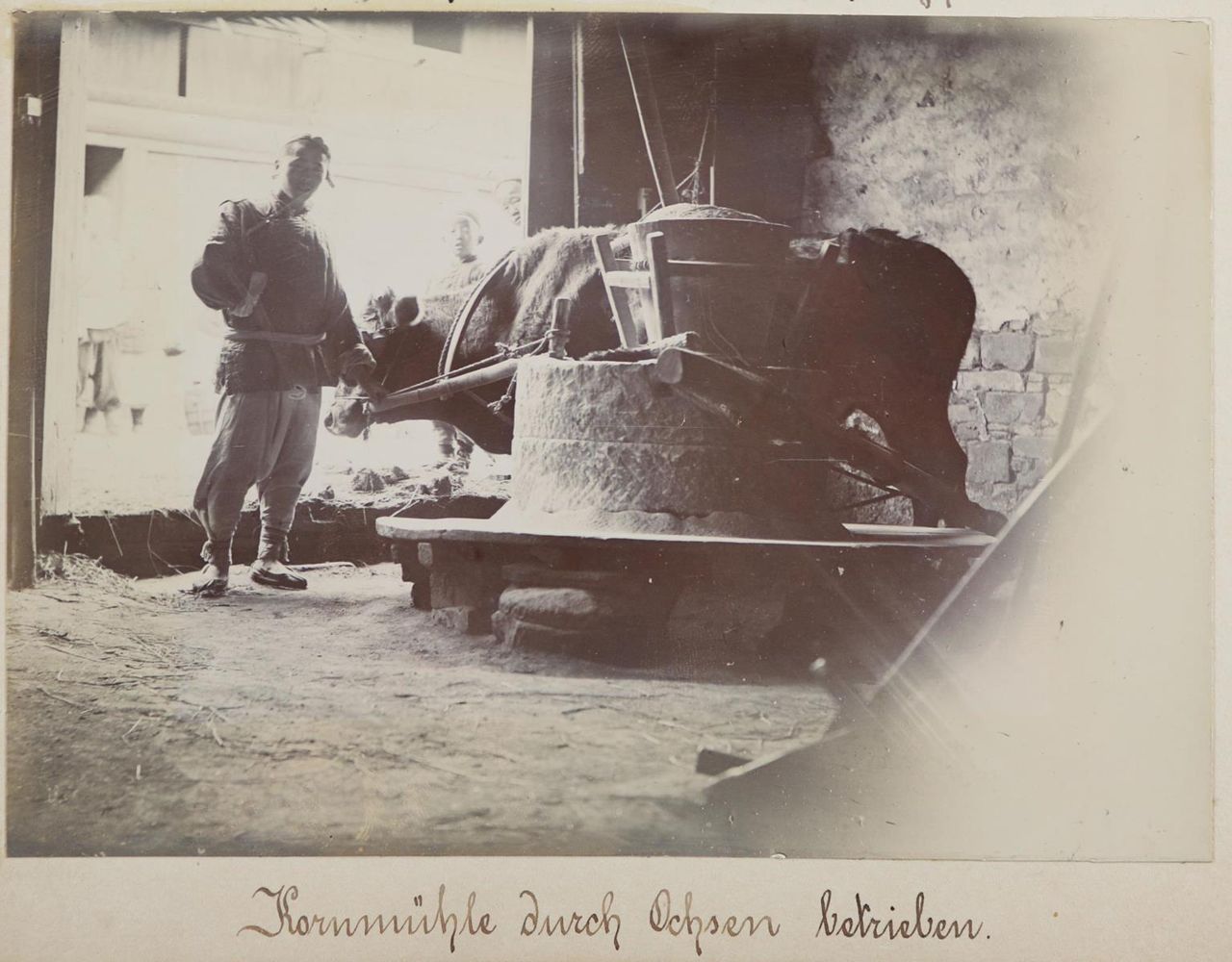 Große Abbildung Nr.109: 130-2829 Photoalbum: (China, SMS Luchs)