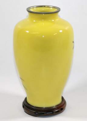 Bild Nr.3: 130-2675 Japanische Cloisonnevase.: (Asiatika)