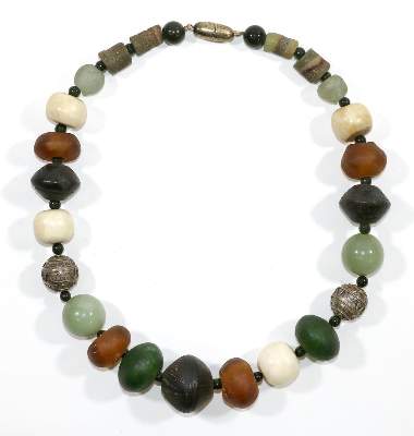 Bild Nr.1: 130-2679 Collier wohl Asien: (Asiatika, Schmuck)