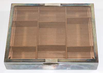 Bild Nr.1: 130-2759 Prächtige Raucherschatulle.: (Silber)