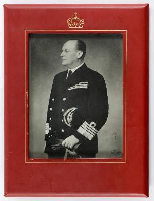 Bild Nr.1: 130-2852 Olav V. König von Norwegen: (Photographie)