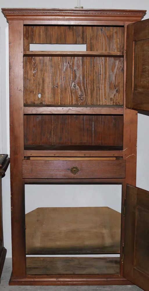 Große Abbildung Nr.2: 131-2020 Hochschrank 19.Jh.: (Möbel)