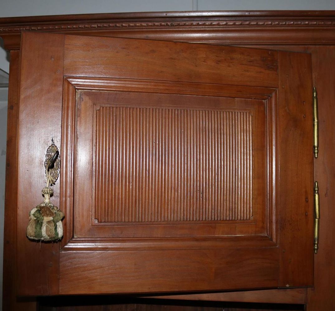 Große Abbildung Nr.4: 131-2020 Hochschrank 19.Jh.: (Möbel)