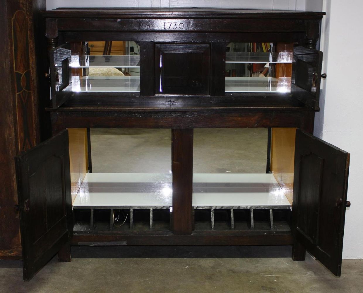 Große Abbildung Nr.3: 131-2030 Überbauschrank 1730.: (Möbel)