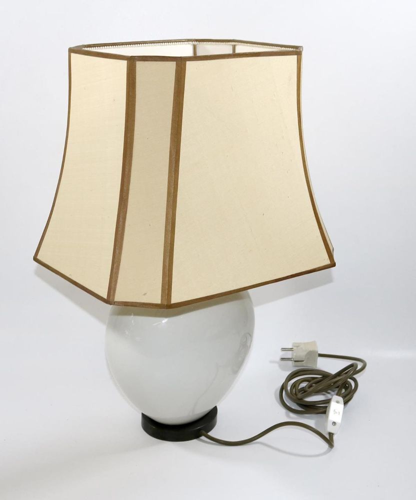 Große Abbildung Nr.2: 131-2105 KPM Berlin Tischlampe.: (Porzellan u. Keramik)