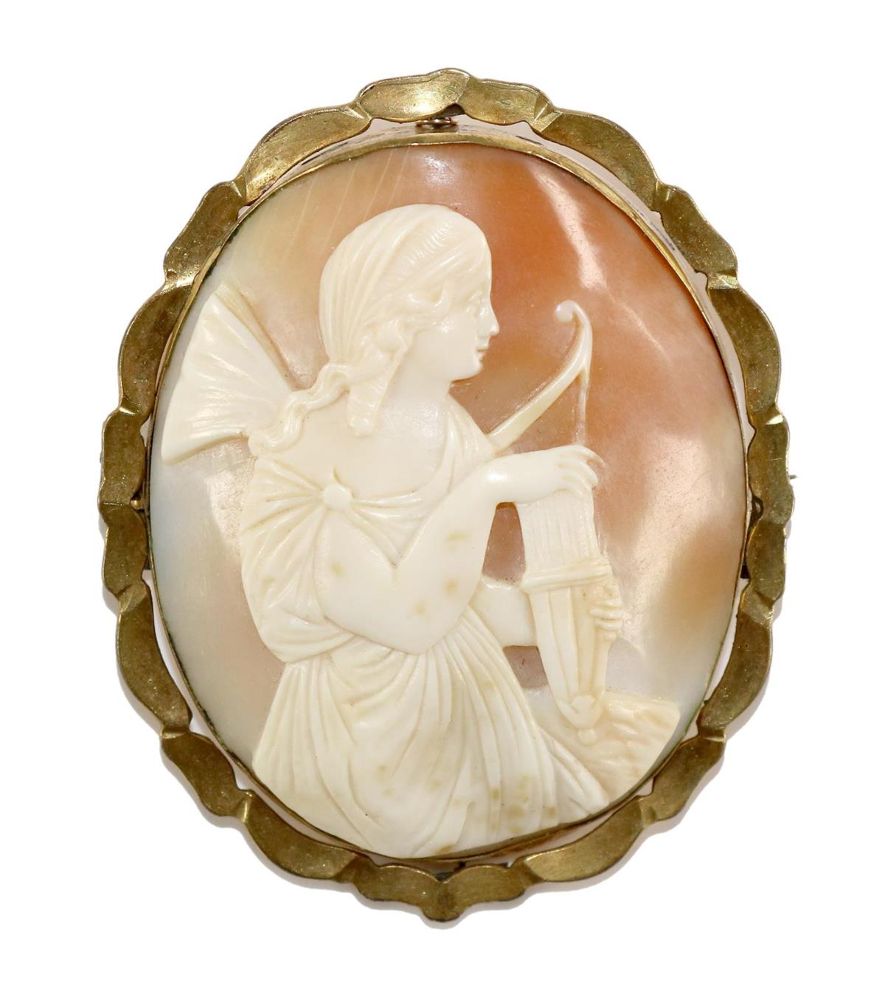 Große Abbildung Nr.1: 131-2127 Diana im Halbportrait: (Schmuck, Anhänger, Gemmen und Kameen)