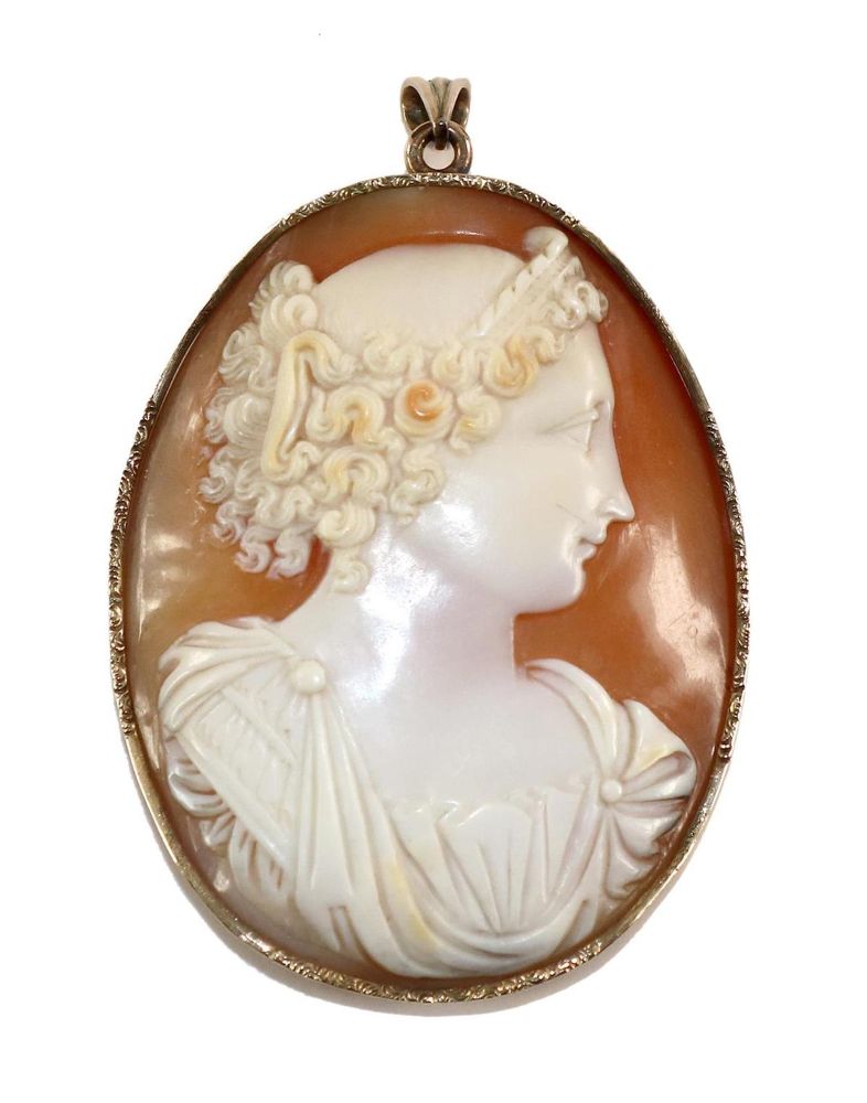Große Abbildung Nr.1: 131-2141 Muschelkamee: (Schmuck, Anhänger, Gemmen und Kameen)