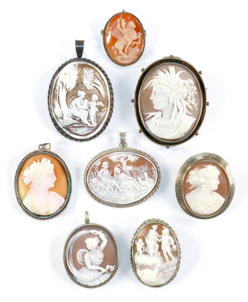 Große Abbildung Nr.1: 131-2142 Muschelkameen: (Schmuck, Anhänger, Gemmen und Kameen)