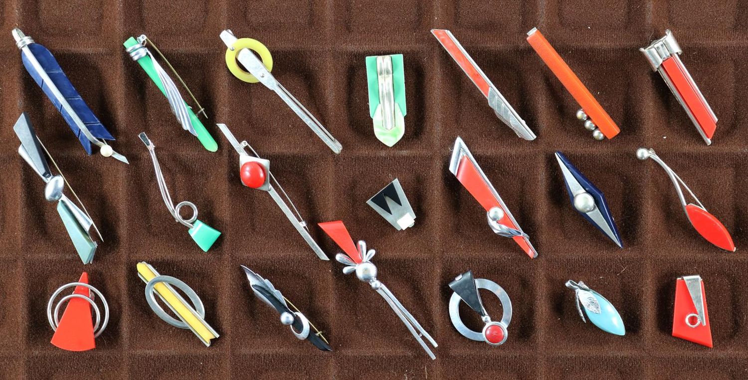 Große Abbildung Nr.2: 131-2160 Art Déco: (Schmuck)