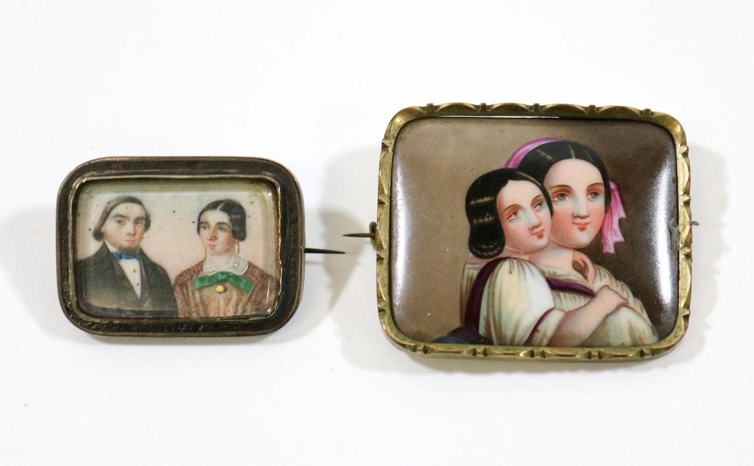 Große Abbildung Nr.1: 131-2236 Miniaturen.: (Schmuck, Broschen)
