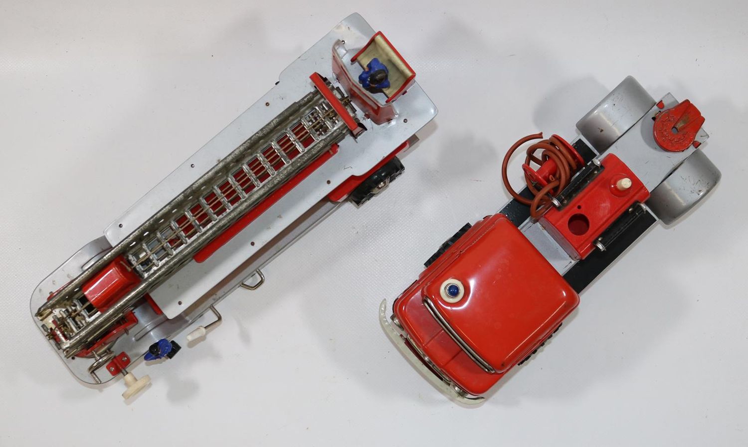 Große Abbildung Nr.2: 131-2296 Feuerwehr Gama 2622.: (Spielzeug)
