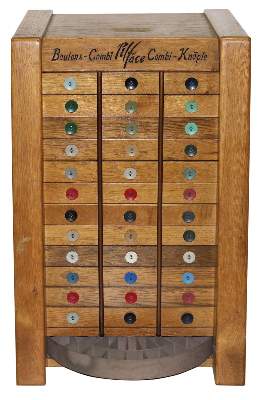 Bild Nr.1: 131-1894 Knopfkabinett, Verkaufsdisplay.: (Varia, Nähzubehör, Knöpfe)