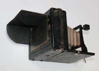 Bild Nr.4: 131-1921 Frühe Plattenkamera.: (Varia, Optik)