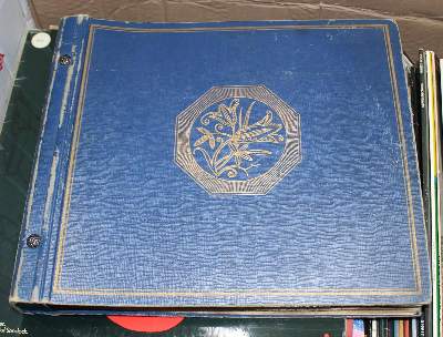Bild Nr.8: 131-1933 Schallplattensammlung.: (Varia)