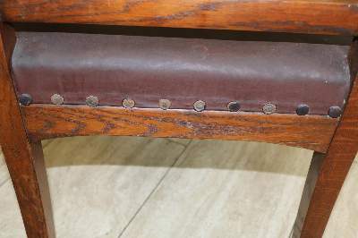 Bild Nr.5: 131-2012 Armlehner Basel: (Möbel)